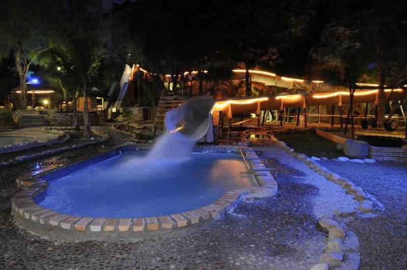 Avalon Springs Resort Montagu Exteriör bild