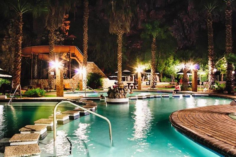 Avalon Springs Resort Montagu Exteriör bild